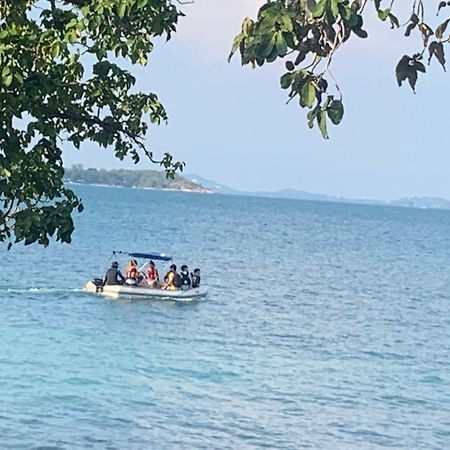 Hotel ลุงดำฮัทบีช à Ko Samet Extérieur photo