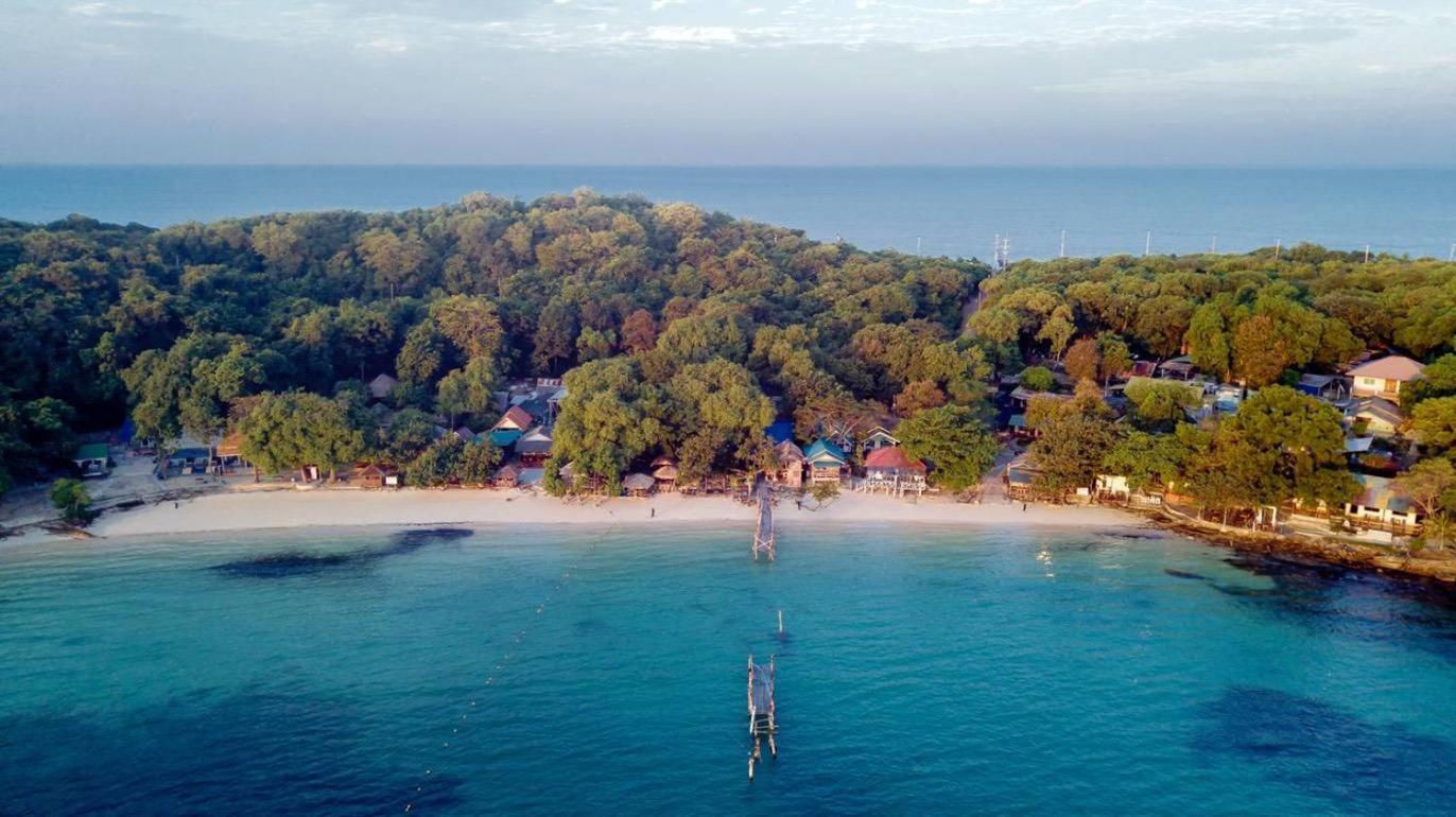 Hotel ลุงดำฮัทบีช à Ko Samet Extérieur photo