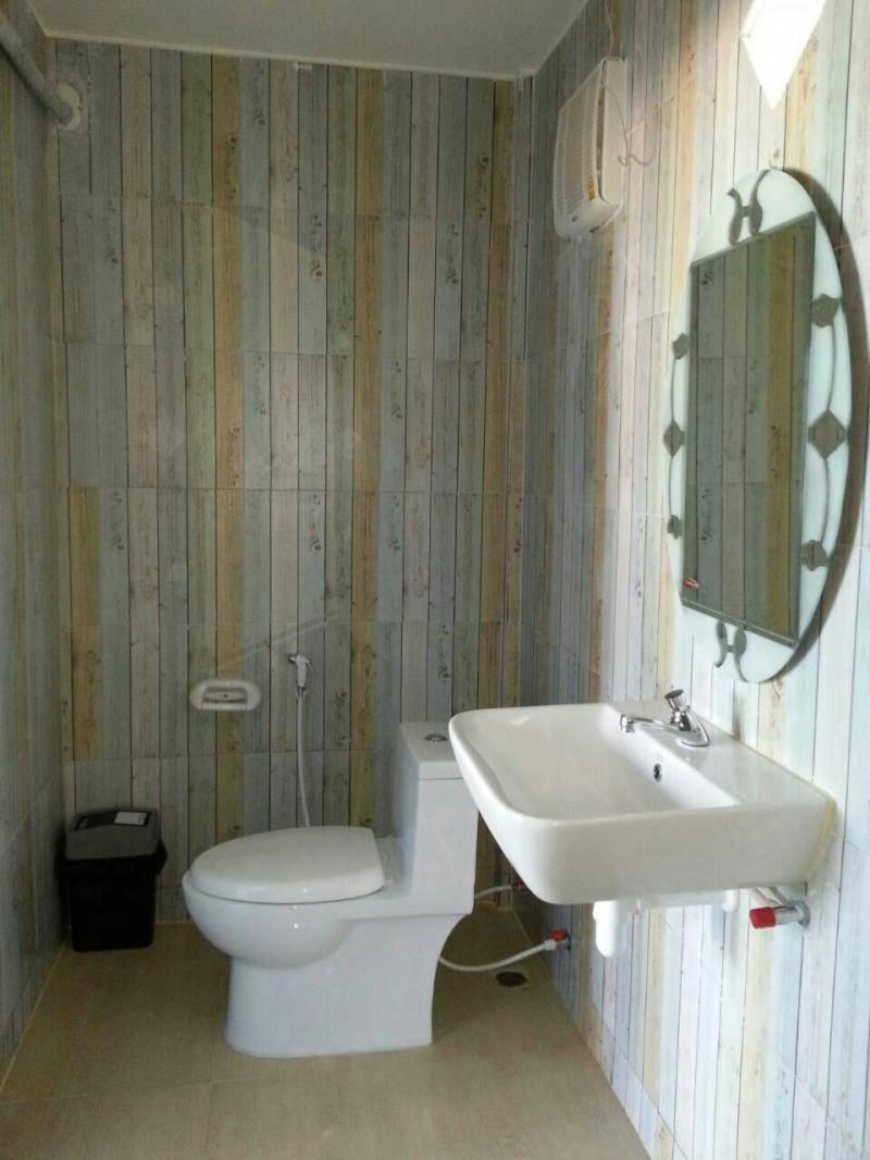 Hotel ลุงดำฮัทบีช à Ko Samet Chambre photo