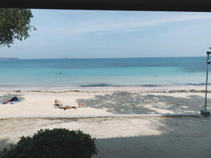 Hotel ลุงดำฮัทบีช à Ko Samet Extérieur photo
